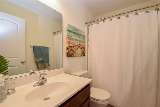 8322 Leighburn DR, Roanoke, VA 24019