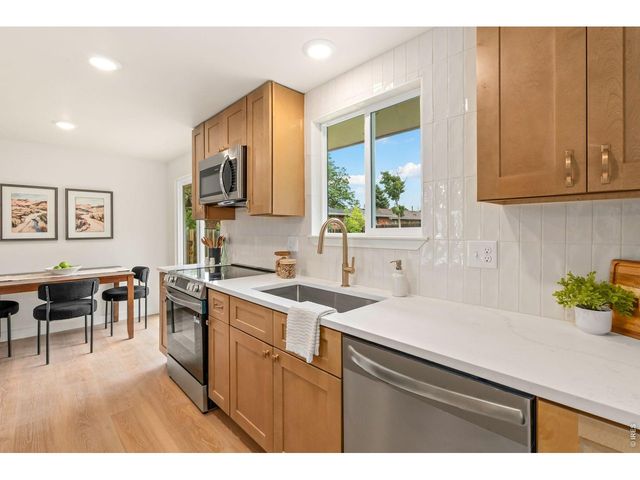 743 Scotch Elm Dr, Loveland, CO 80538