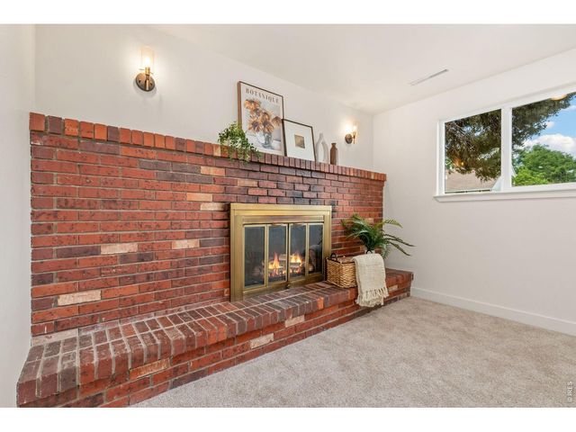 743 Scotch Elm Dr, Loveland, CO 80538