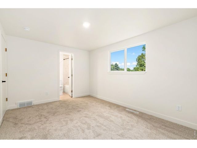 743 Scotch Elm Dr, Loveland, CO 80538