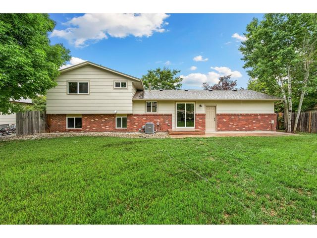 743 Scotch Elm Dr, Loveland, CO 80538
