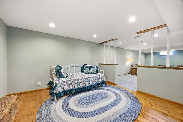 1480 Henderson Drive, Marion, IA 52302