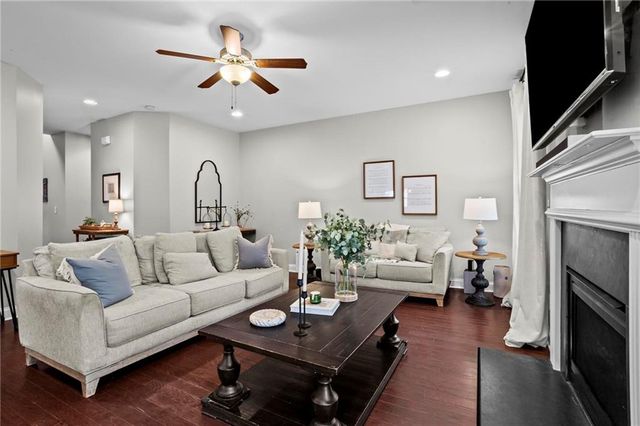 2510 Edwards Drive NW, Atlanta, GA 30318