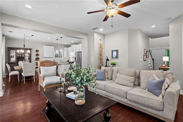 2510 Edwards Drive NW, Atlanta, GA 30318