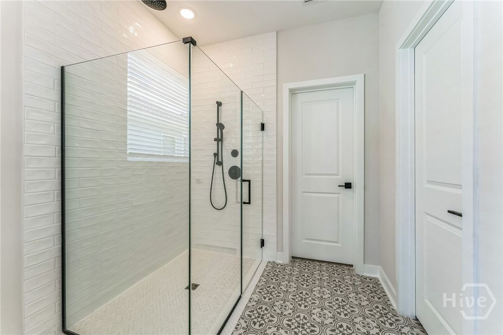 Image 17 of property listing at 181 Mage Street, Savannah, GA 31302