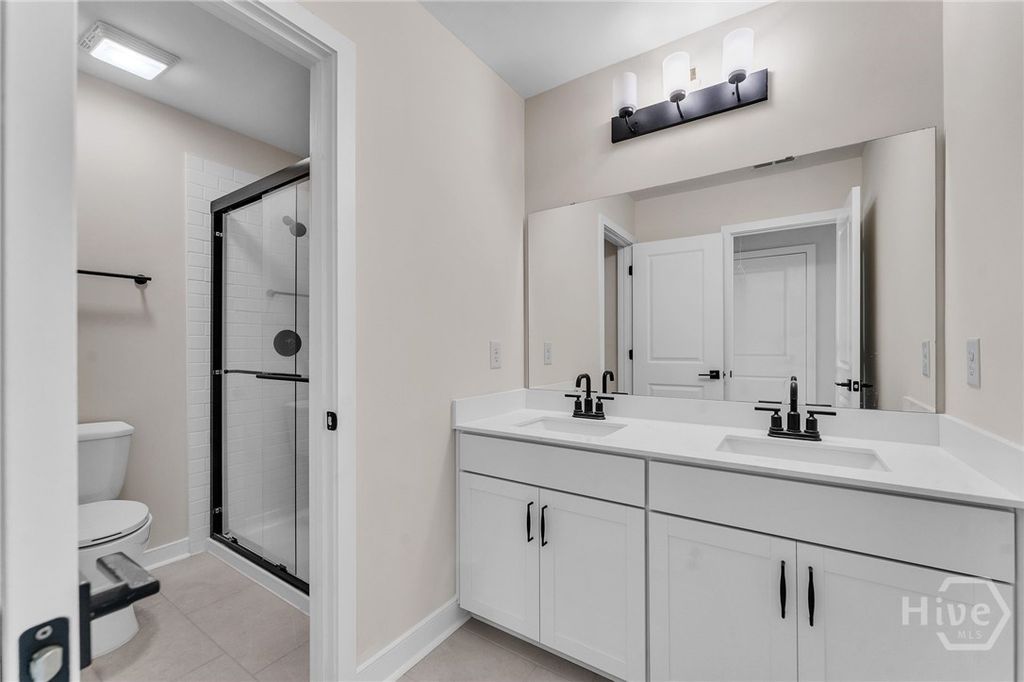 Image 25 of property listing at 181 Mage Street, Savannah, GA 31302