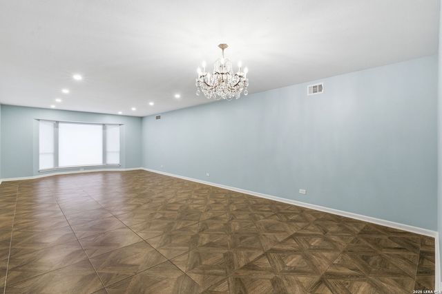 105 Cobblestone, Castle Hills, TX 78213