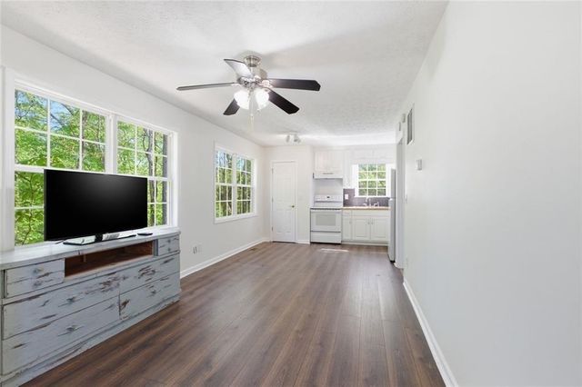 637 Wrights Mill, Commerce, GA 30530