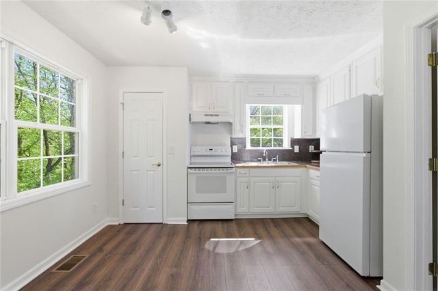 637 Wrights Mill, Commerce, GA 30530