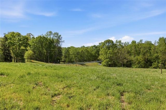 637 Wrights Mill, Commerce, GA 30530