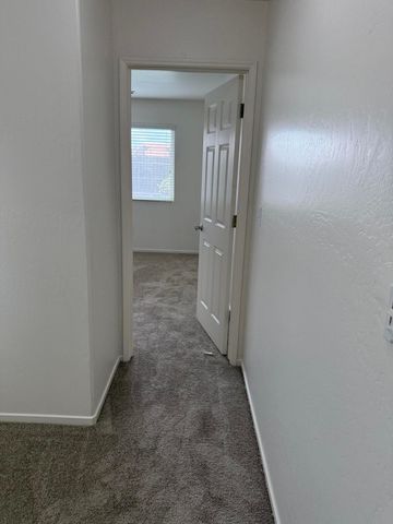 2020 W Bristol Lane, Hanford, CA 93230