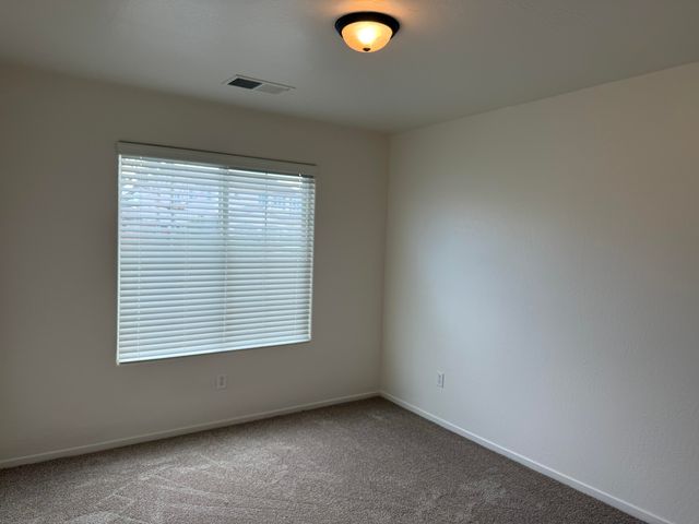 2020 W Bristol Lane, Hanford, CA 93230