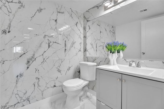 4565 Sirius Avenue, Las Vegas, NV 89102