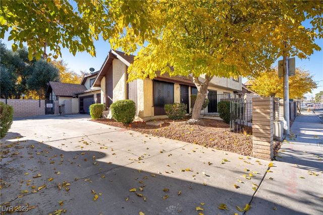 4565 Sirius Avenue, Las Vegas, NV 89102