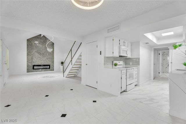 4565 Sirius Avenue, Las Vegas, NV 89102