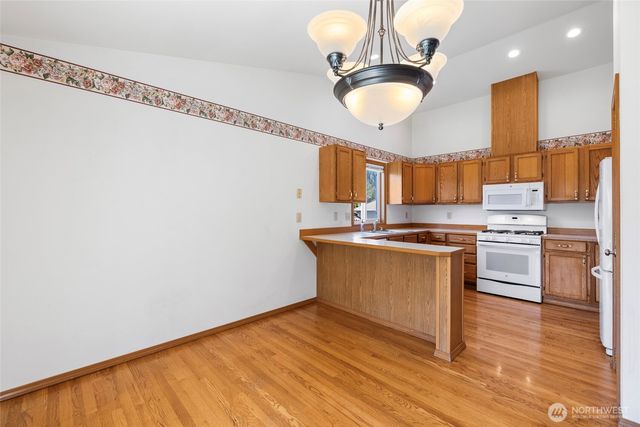 427 S 32nd Place, Mount Vernon, WA 98274