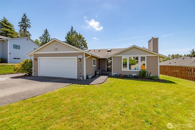 427 S 32nd Place, Mount Vernon, WA 98274