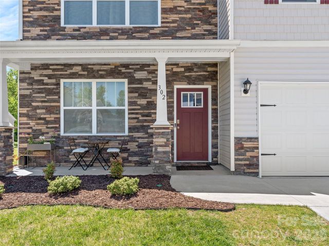 302 woodnettle Lane 18, Arden, NC 28704