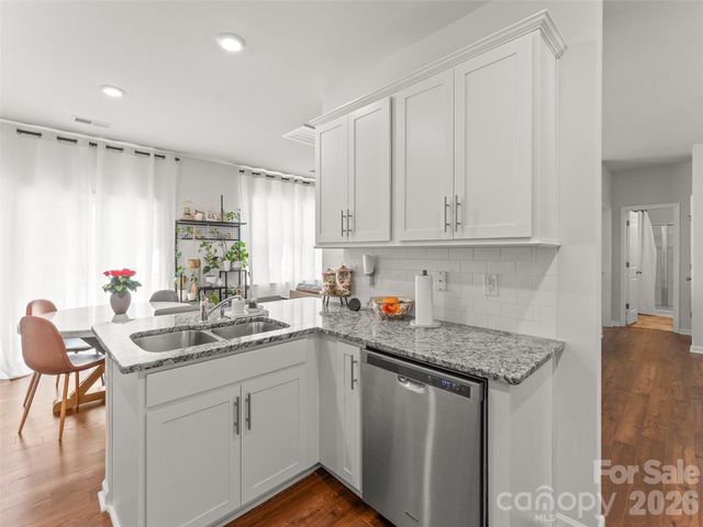 302 woodnettle Lane 18, Arden, NC 28704