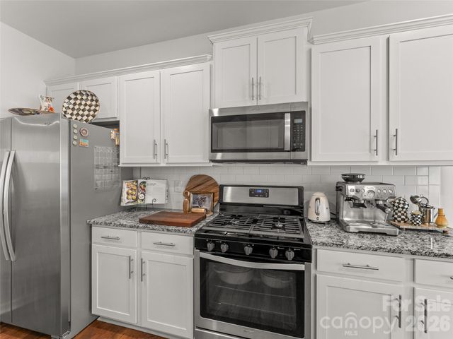 302 woodnettle Lane 18, Arden, NC 28704