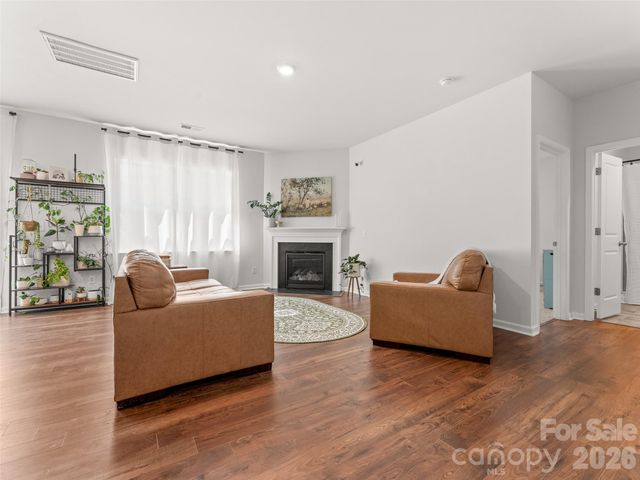 302 woodnettle Lane 18, Arden, NC 28704