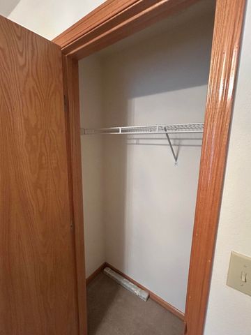 115 Cedar View Lane, Clever, MO 65631