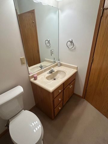 115 Cedar View Lane, Clever, MO 65631