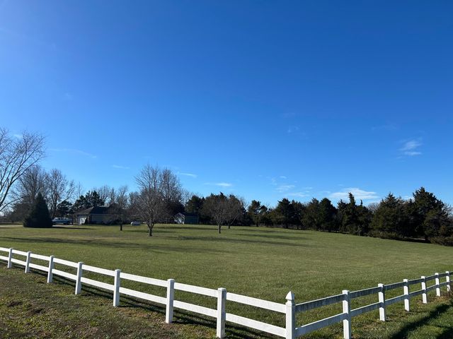 115 Cedar View Lane, Clever, MO 65631