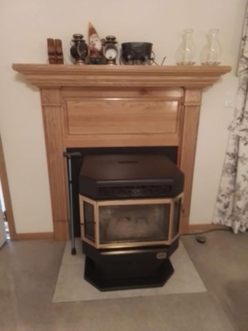 115 Cedar View Lane, Clever, MO 65631