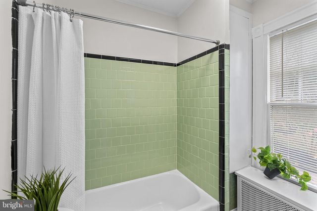 702 DEEPDENE RD, Baltimore, MD 21210