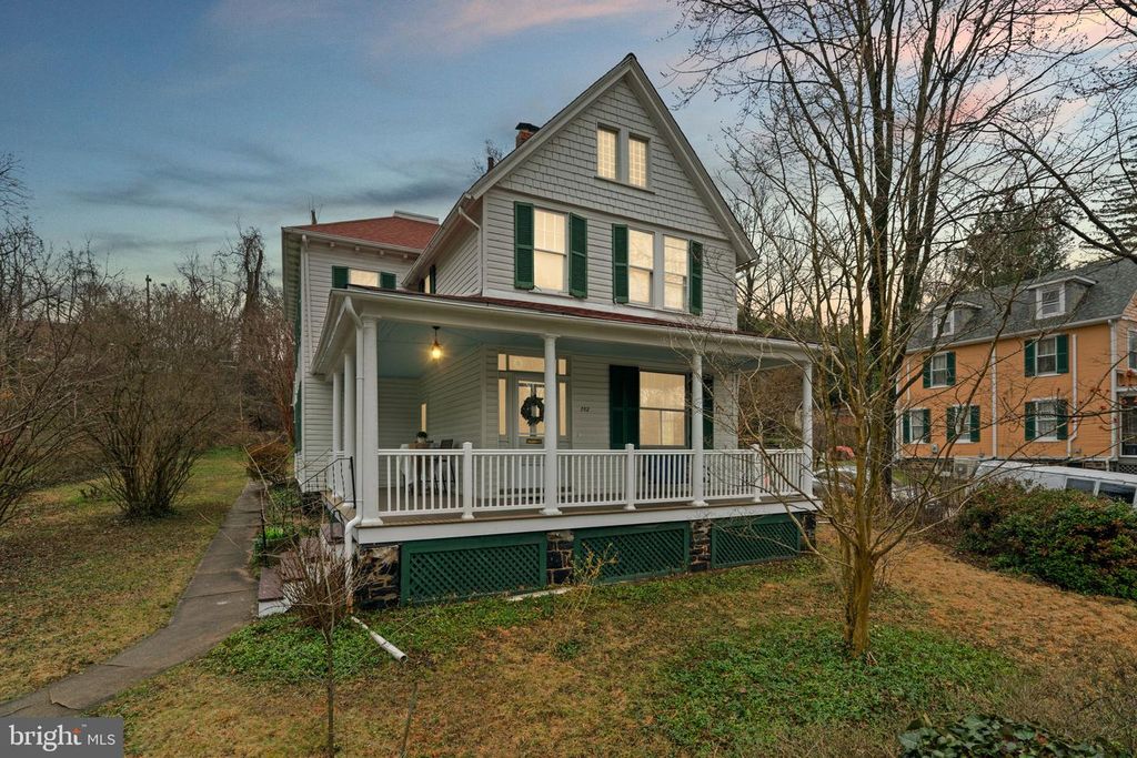 702 DEEPDENE RD, Baltimore, MD 21210