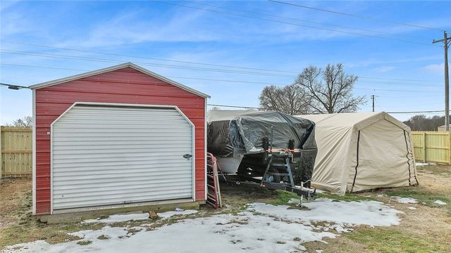 140 Washburn Drive, Pea Ridge, AR 72751