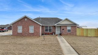 140 Washburn Drive, Pea Ridge, AR 72751
