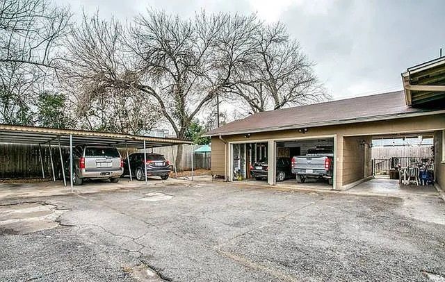 511 EXETER RD, San Antonio, TX 78209