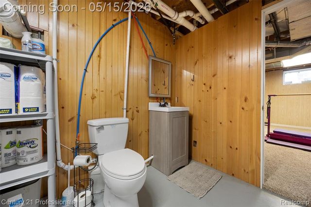 1764 Wooley Road, Oxford, MI 48371