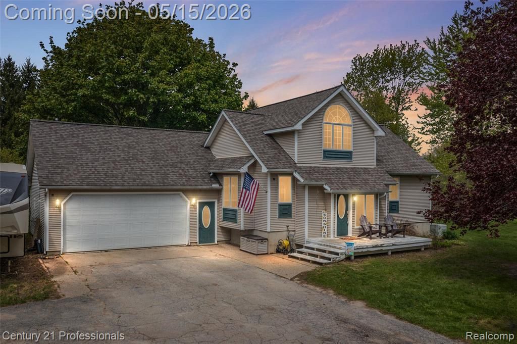 1764 Wooley Road, Oxford, MI 48371
