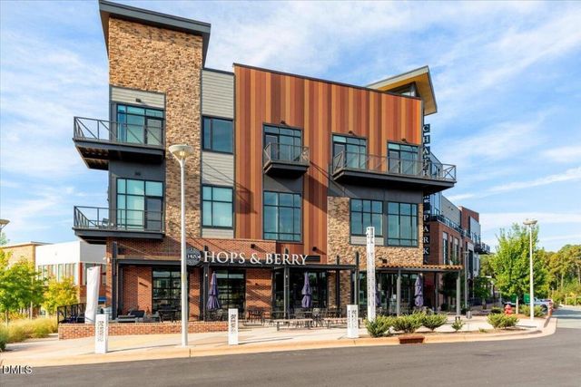 120 Mosaic Boulevard 306, Pittsboro, NC 27312