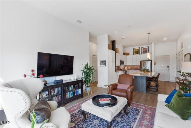 120 Mosaic Boulevard 306, Pittsboro, NC 27312