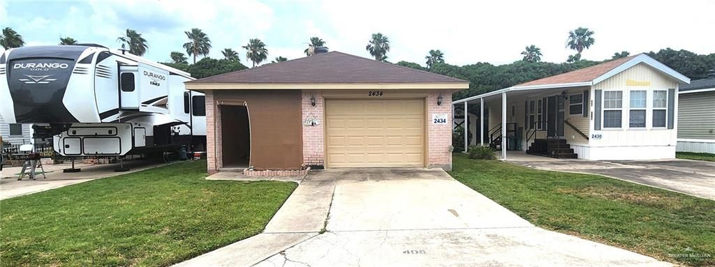 2434 Starling E Circle, Palmview, TX 78572