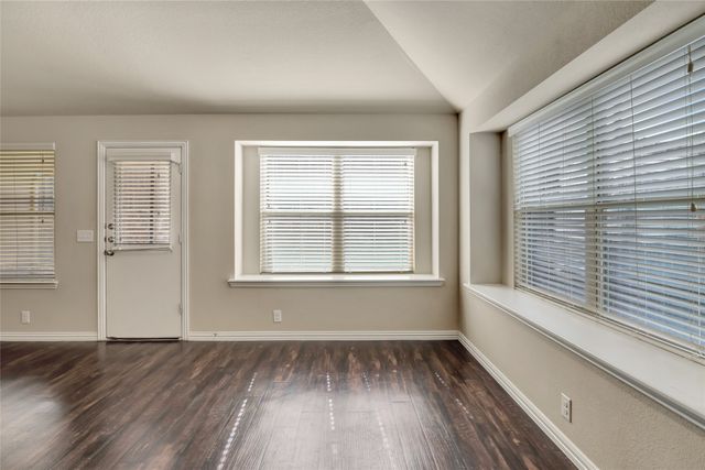 4936 Lemon Grove Drive, Fort Worth, TX 76135