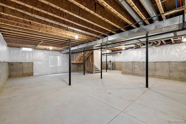 2911 Walsh Drive, Rochester Hills, MI 48309