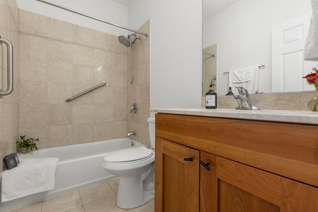 4662 N Winthrop Avenue 1S, Chicago, IL 60640