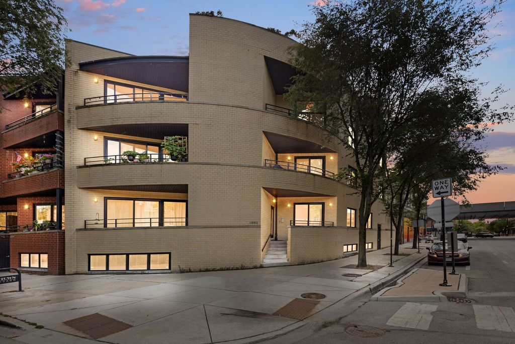 4662 N Winthrop Avenue 1S, Chicago, IL 60640