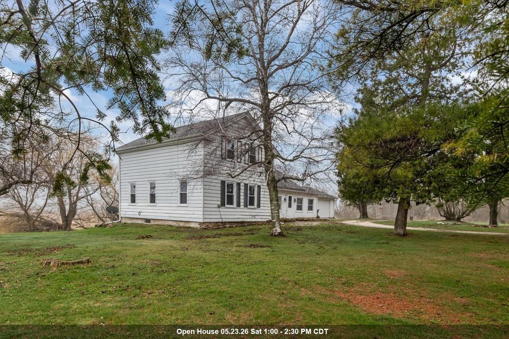 W907 FOUNDRY ROAD, New Holstein, WI 53061