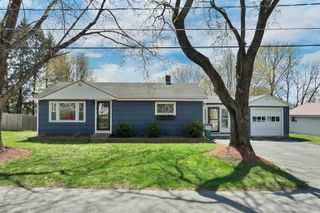 5 Pleasant Street, Merrimack, NH 03054