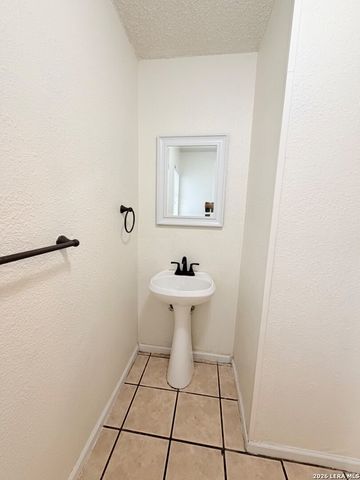 4813 Fred May, San Antonio, TX 78229