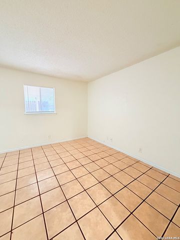 4813 Fred May, San Antonio, TX 78229
