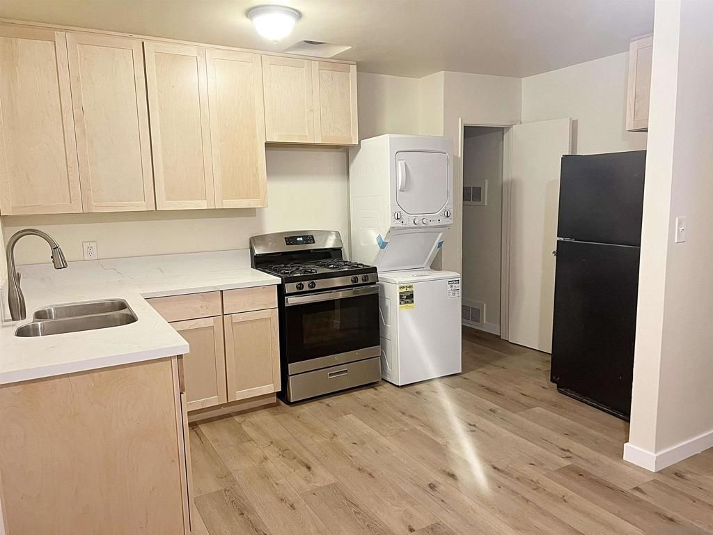 Image 28 of property listing at 7361 7367 LA MESITA PL, La Mesa, CA 91942