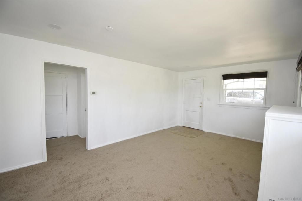 Image 9 of property listing at 7361 7367 LA MESITA PL, La Mesa, CA 91942