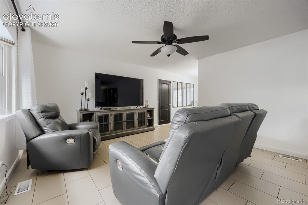 2535 Gina Drive, Colorado Springs, CO 80916 — photo 3